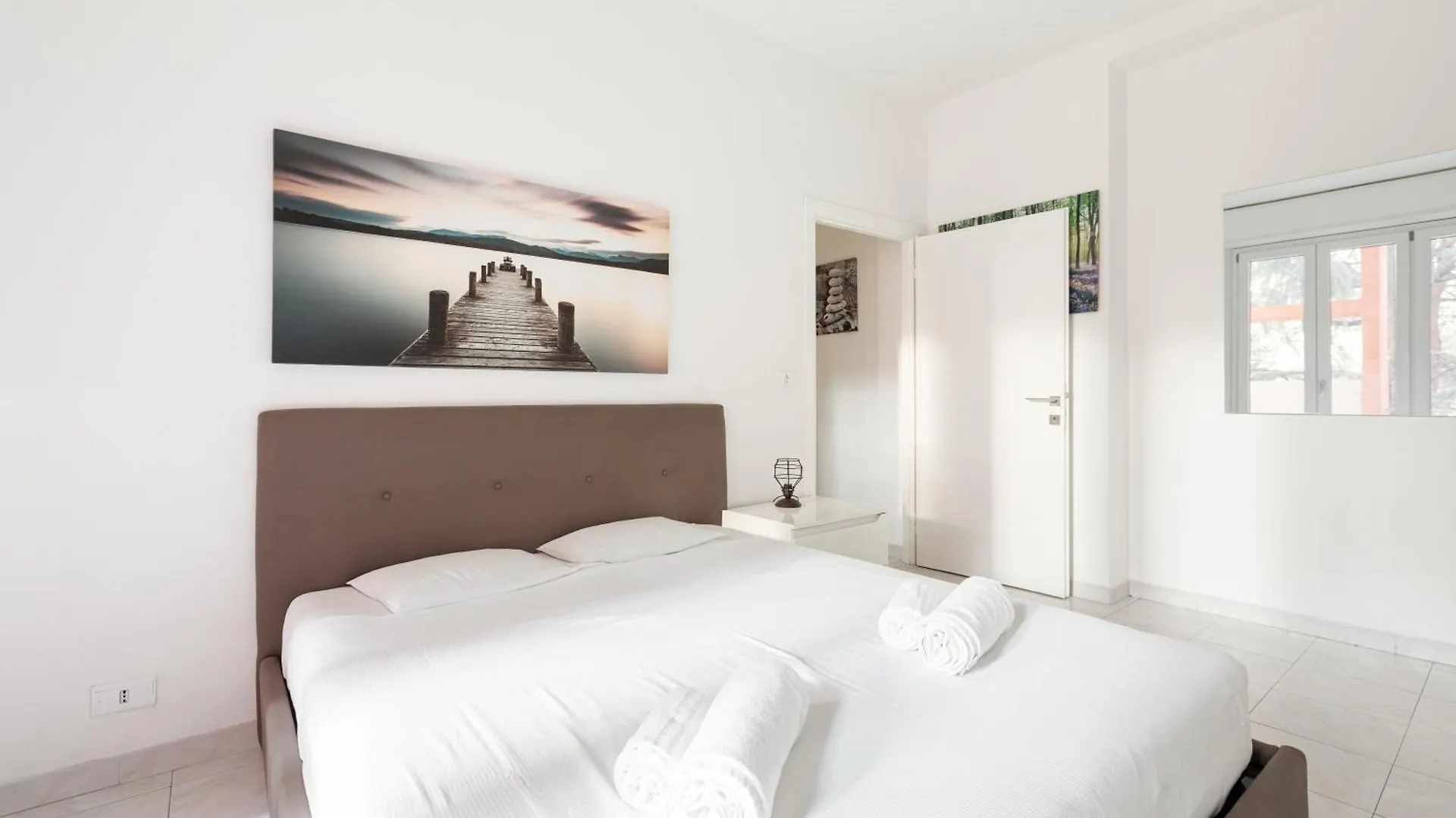 Corvetto M3 - Bright Apt. With Balcony! Mediolan